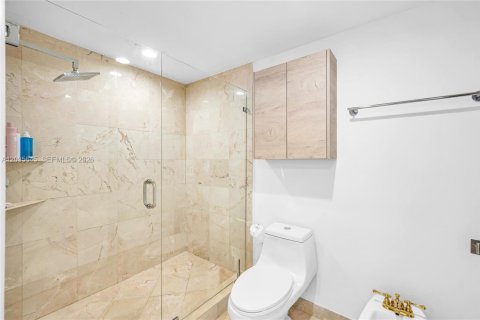 Condo in Sunny Isles Beach, Florida, 3 bedrooms  № 2273384 - photo 17