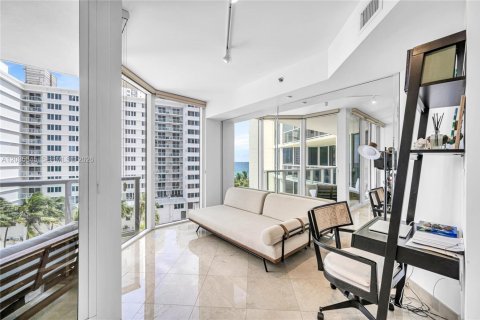 Condo in Sunny Isles Beach, Florida, 3 bedrooms  № 2273384 - photo 19