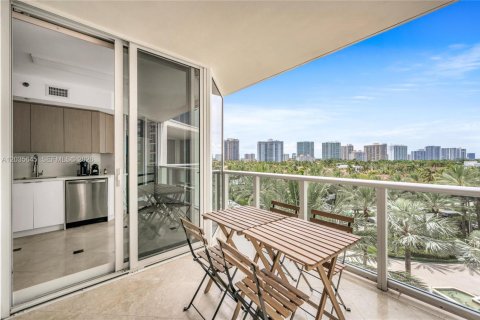 Condo in Sunny Isles Beach, Florida, 3 bedrooms  № 2273384 - photo 9