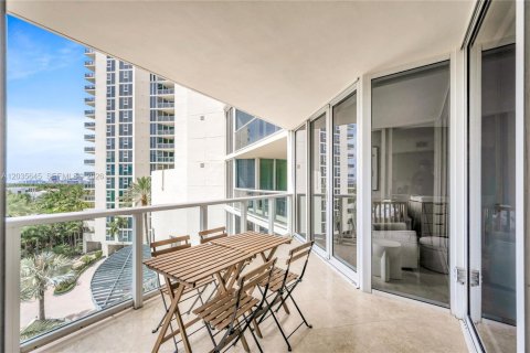 Condo in Sunny Isles Beach, Florida, 3 bedrooms  № 2273384 - photo 21