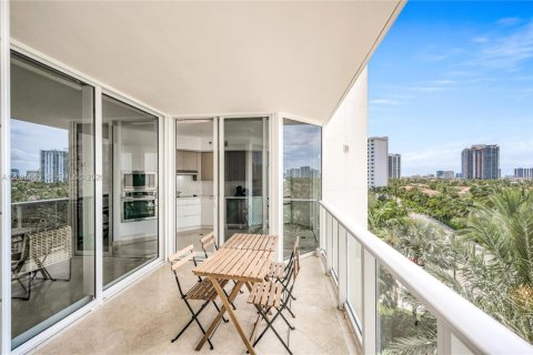 Condo in Sunny Isles Beach, Florida, 3 bedrooms  № 2273384 - photo 20