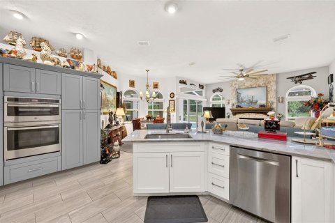 Villa ou maison à vendre à Dunnellon, Floride: 3 chambres, 206.8 m2 № 2404965 - photo 27