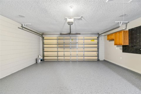House in Deltona, Florida 3 bedrooms, 174.1 sq.m. № 2216207 - photo 28