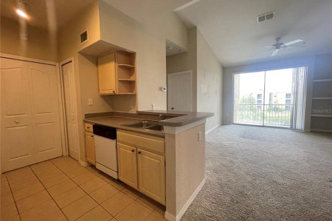 Condo in Maitland, Florida, 1 bedroom  № 1912795 - photo 9