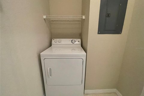 Condo in Maitland, Florida, 1 bedroom  № 1912795 - photo 10