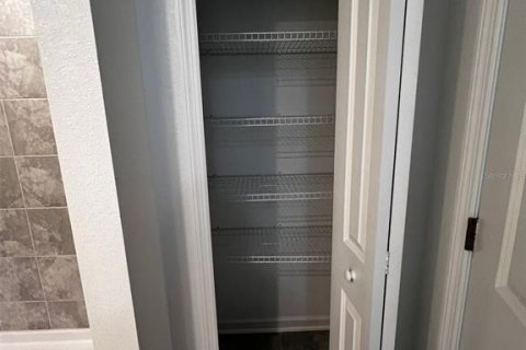 Villa ou maison à vendre à Haines City, Floride: 4 chambres, 174.56 m2 № 2284441 - photo 25