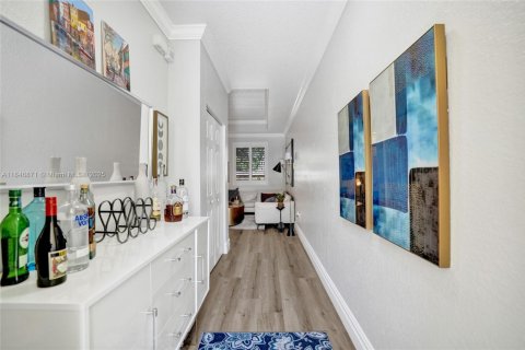 Townhouse in Lake Worth, Florida 3 bedrooms, 155.89 sq.m. № 1846142 - photo 17
