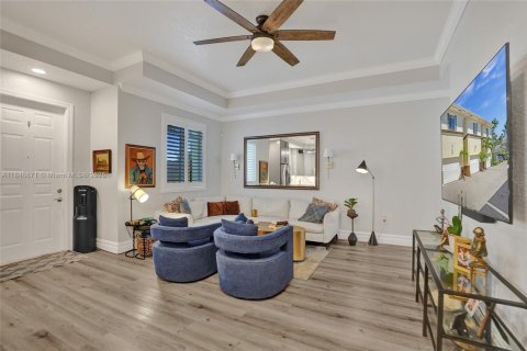 Townhouse in Lake Worth, Florida 3 bedrooms, 155.89 sq.m. № 1846142 - photo 8