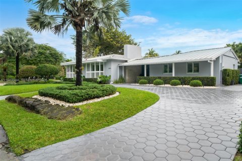 Villa ou maison à vendre à Pinecrest, Floride: 5 chambres, 339 m2 № 2002685 - photo 2