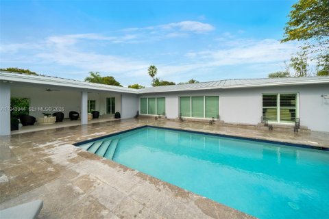 Villa ou maison à vendre à Pinecrest, Floride: 5 chambres, 339 m2 № 2002685 - photo 14