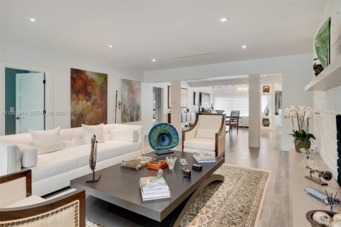 Villa ou maison à vendre à Pinecrest, Floride: 5 chambres, 339 m2 № 2002685 - photo 4