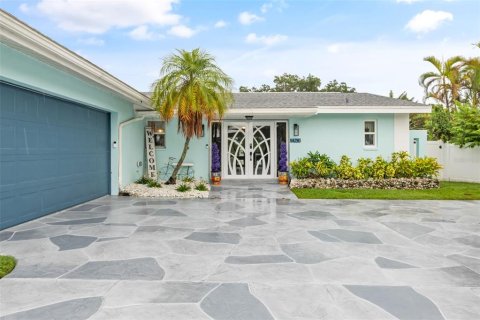 Casa en venta en Seminole, Florida, 3 dormitorios, 156.35 m2 № 1320526 - foto 2