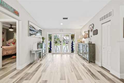Casa en venta en Seminole, Florida, 3 dormitorios, 156.35 m2 № 1320526 - foto 20
