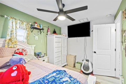 Casa en venta en Seminole, Florida, 3 dormitorios, 156.35 m2 № 1320526 - foto 18