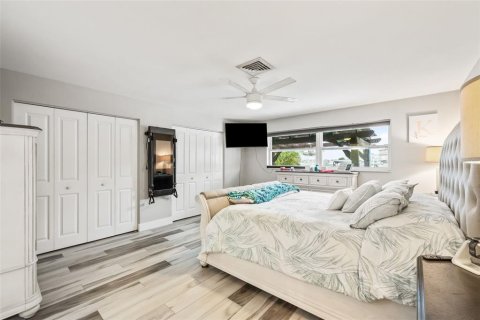 Casa en venta en Seminole, Florida, 3 dormitorios, 156.35 m2 № 1320526 - foto 9