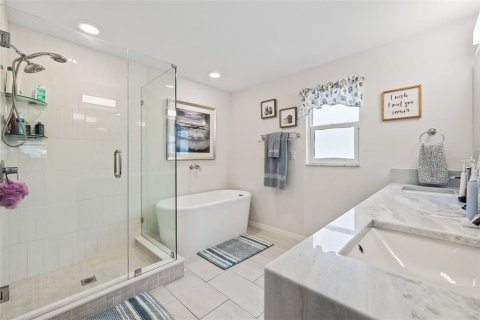 Casa en venta en Seminole, Florida, 3 dormitorios, 156.35 m2 № 1320526 - foto 11