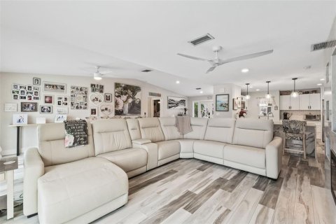 Casa en venta en Seminole, Florida, 3 dormitorios, 156.35 m2 № 1320526 - foto 26