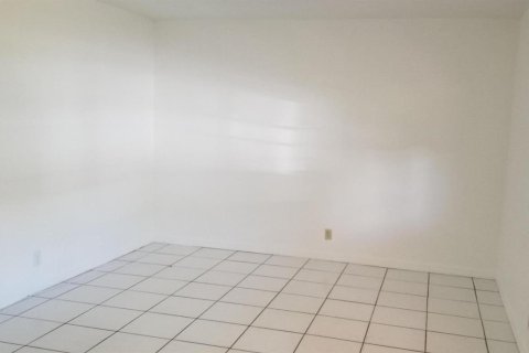 Apartamento en alquiler en Fort Lauderdale, Florida, 1 dormitorio, 74.32 m2 № 2182356 - foto 9