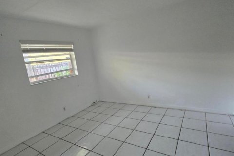 Apartamento en alquiler en Fort Lauderdale, Florida, 1 dormitorio, 74.32 m2 № 2182356 - foto 7