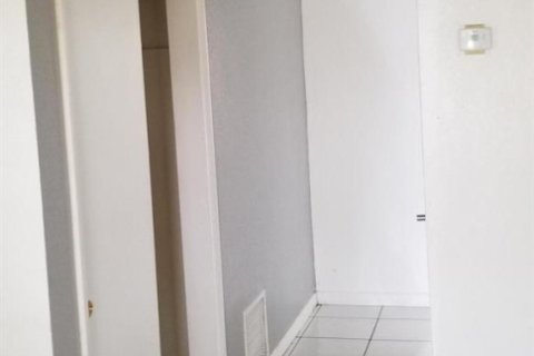 Apartamento en alquiler en Fort Lauderdale, Florida, 1 dormitorio, 74.32 m2 № 2182356 - foto 8
