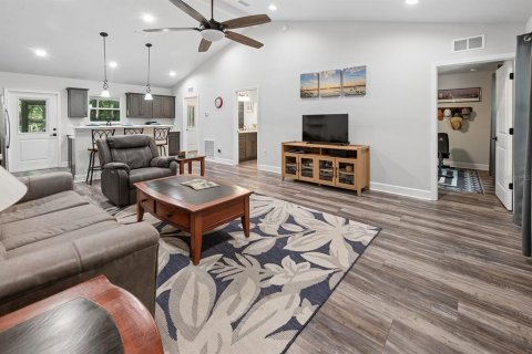 Villa ou maison à vendre à Chiefland, Floride: 2 chambres, 111.48 m2 № 2142708 - photo 9
