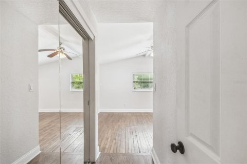 Casa en venta en Tampa, Florida, 3 dormitorios, 133.59 m2 № 1886498 - foto 16