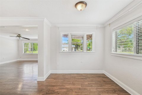 Casa en venta en Tampa, Florida, 3 dormitorios, 133.59 m2 № 1886498 - foto 8