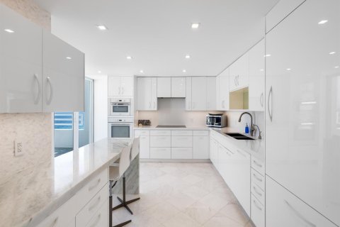 Copropriété à vendre à Highland Beach, Floride: 3 chambres, 342.81 m2 № 2082347 - photo 24