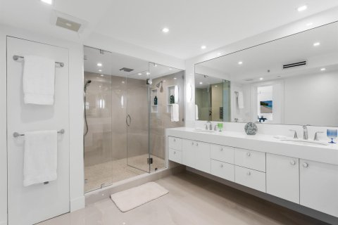 Copropriété à vendre à Highland Beach, Floride: 3 chambres, 342.81 m2 № 2082347 - photo 9