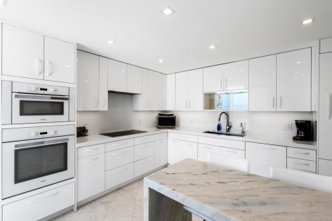 Copropriété à vendre à Highland Beach, Floride: 3 chambres, 342.81 m2 № 2082347 - photo 25