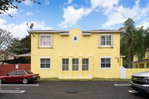 Adosado en venta en Cutler Bay, Florida, 2 dormitorios, 94.76 m2 № 2002025 - foto 2