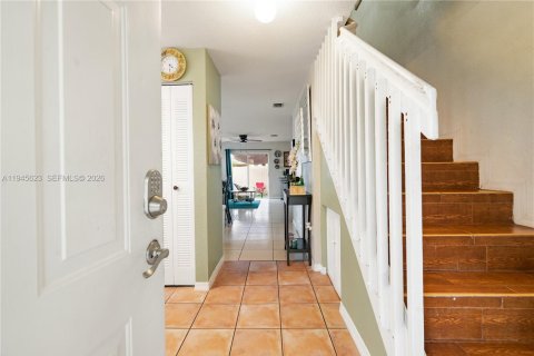 Adosado en venta en Cutler Bay, Florida, 2 dormitorios, 94.76 m2 № 2002025 - foto 13