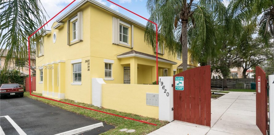 Adosado en Cutler Bay, Florida 2 dormitorios, 94.76 m2 № 2002025