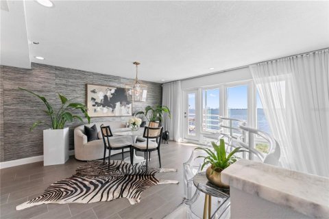 Condo in Tampa, Florida, 3 bedrooms  № 1634147 - photo 29