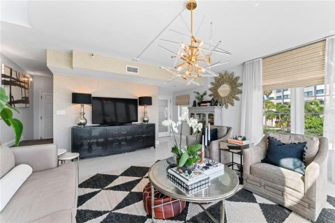 Condo in Tampa, Florida, 3 bedrooms  № 1634147 - photo 19