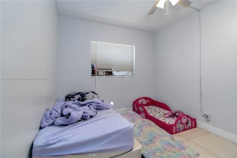 Commercial property in Fort Lauderdale, Florida 232.63 sq.m. № 1839114 - photo 29
