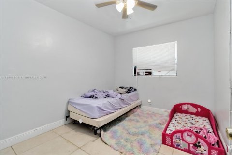 Commercial property in Fort Lauderdale, Florida 232.63 sq.m. № 1839114 - photo 27