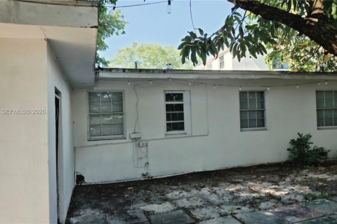 Propiedad comercial en venta en Miami, Florida, 158.68 m2 № 2169497 - foto 7