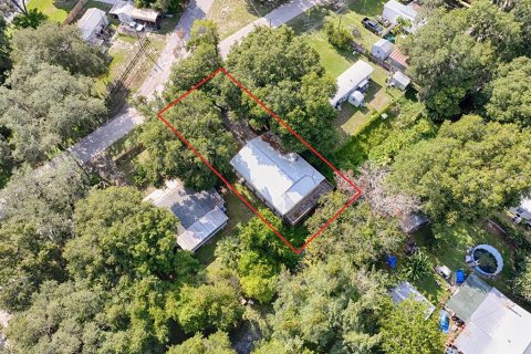 House in Lake Panasoffkee, Florida 3 bedrooms, 86.4 sq.m. № 2157864 - photo 9