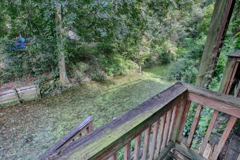 House in Lake Panasoffkee, Florida 3 bedrooms, 86.4 sq.m. № 2157864 - photo 12