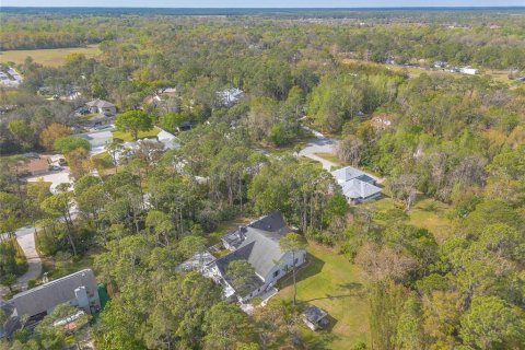 House in Port Orange, Florida 5 bedrooms, 493.4 sq.m. № 1613826 - photo 17