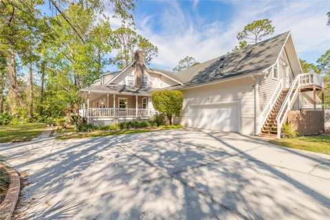House in Port Orange, Florida 5 bedrooms, 493.4 sq.m. № 1613826 - photo 8