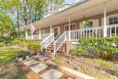House in Port Orange, Florida 5 bedrooms, 493.4 sq.m. № 1613826 - photo 9