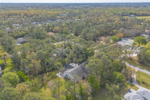 House in Port Orange, Florida 5 bedrooms, 493.4 sq.m. № 1613826 - photo 15