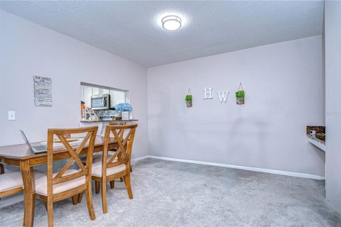 Touwnhouse à vendre à Valrico, Floride: 2 chambres, 139.91 m2 № 1737257 - photo 7