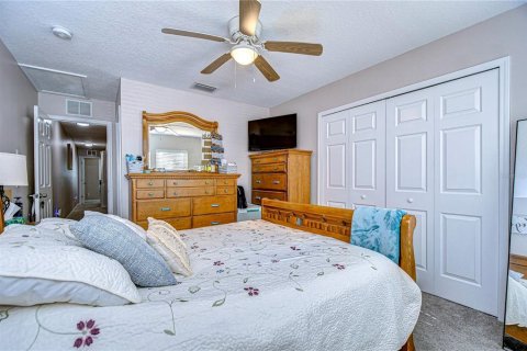 Touwnhouse à vendre à Valrico, Floride: 2 chambres, 139.91 m2 № 1737257 - photo 18