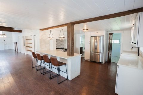 Villa ou maison à vendre à Tampa, Floride: 2 chambres, 148.64 m2 № 2398829 - photo 4
