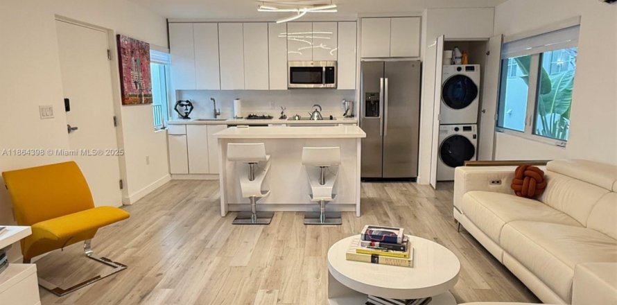 Condo à Miami Beach, Floride, 1 chambre № 1893311