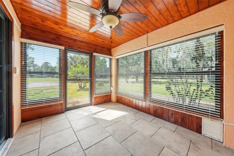 Condominio en venta en Leesburg, Florida, 2 dormitorios, 141.03 m2 № 2152168 - foto 6