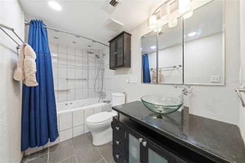 Condominio en venta en Leesburg, Florida, 2 dormitorios, 141.03 m2 № 2152168 - foto 10